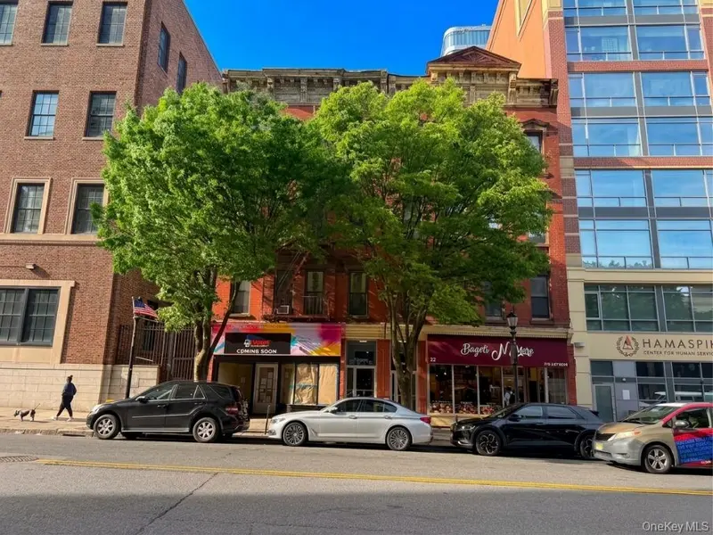 50 Main ST #3F, Yonkers, NY 10701