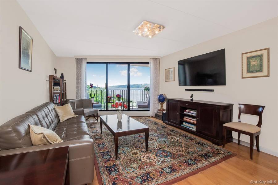 1155 Warburton AVE #3PR, Yonkers, NY 10701
