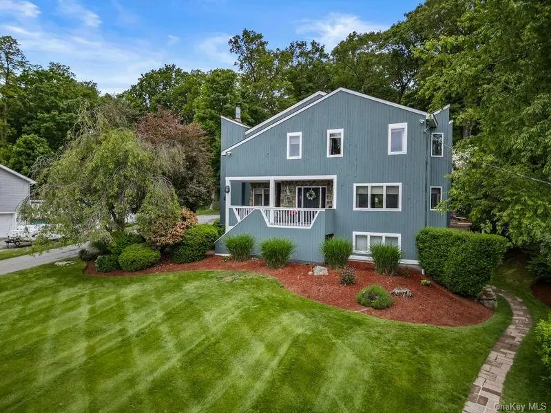 266 Shear Hill RD, Mahopac, NY 10541