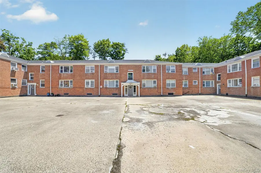 205 W Post RD #E-1-O, White Plains, NY 10606