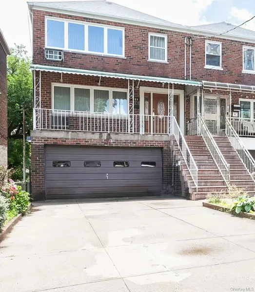 810 Neill AVE, Bronx, NY 10462