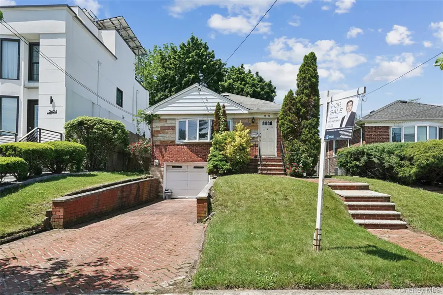 36-20 221st ST, Bayside, NY 11361