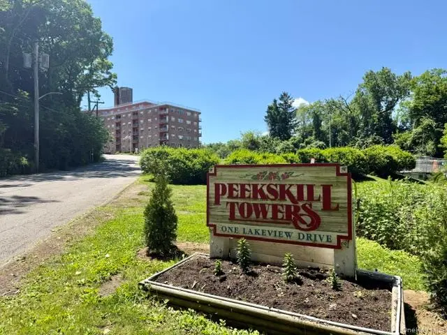 1 Lakeview DR #4-0, Peekskill, NY 10566