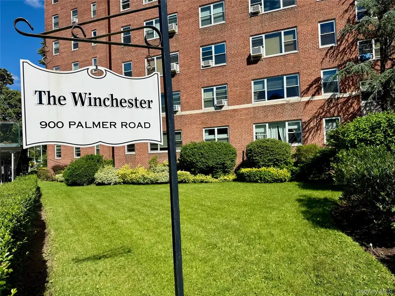 900 Palmer RD #6D, Bronxville, NY 10708