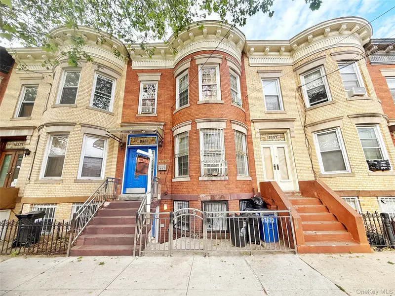 103-55 104th ST, Ozone Park, NY 11417