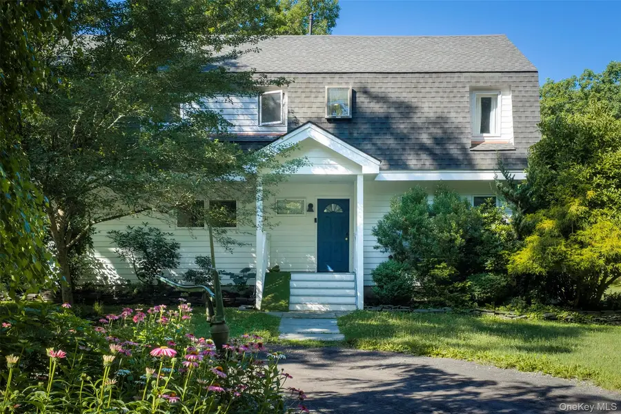 19 Blues Quarry, Woodstock, NY 12498