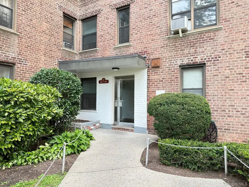 11219 34th AVE #4F, Corona, NY 11368