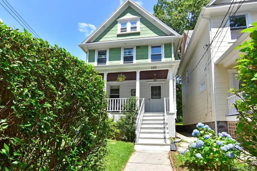 462 Bronxville RD, Bronxville, NY 10708