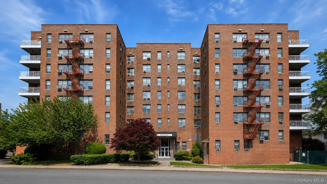 11 Bronx River RD #1M, Yonkers, NY 10704