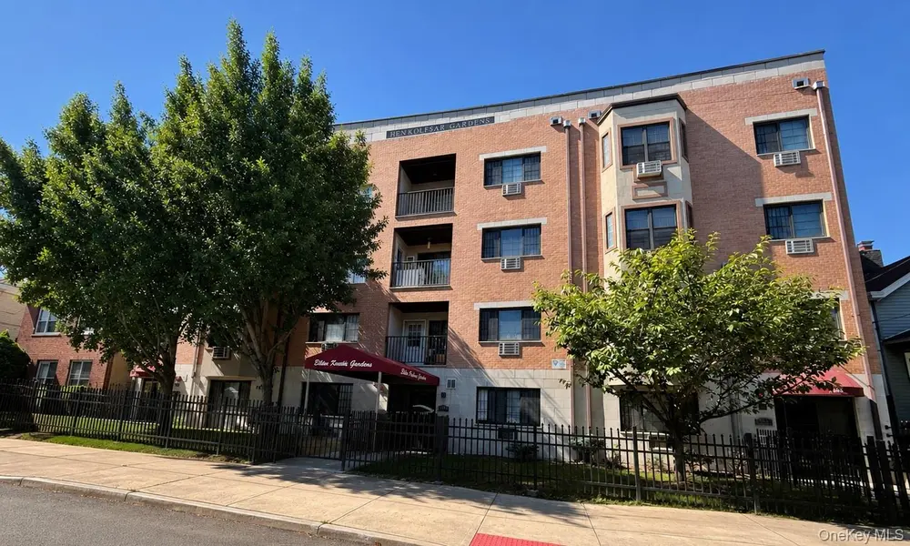668 E 226th ST, Bronx, NY 10466