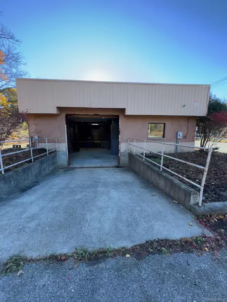 3480 Route 208, Campbell Hall, NY 10916