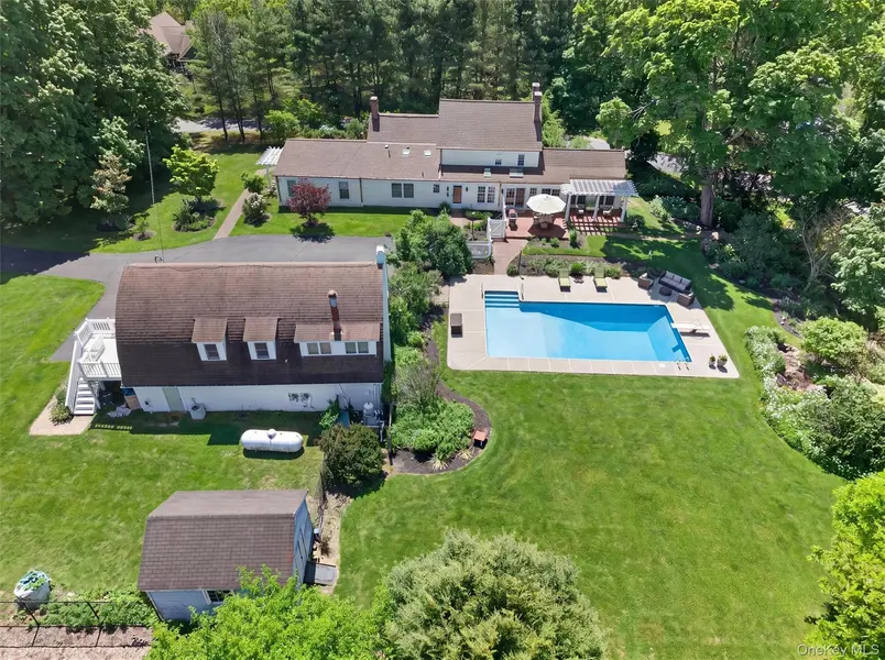 56 Jones RD, Warwick, NY 10990