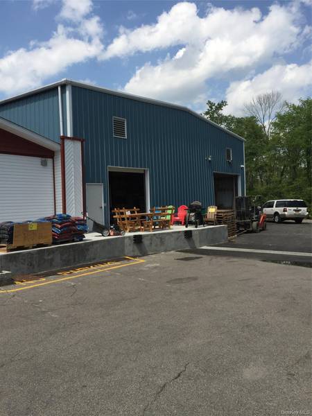 3120 Lexington AVE, Mohegan Lake, NY 10547