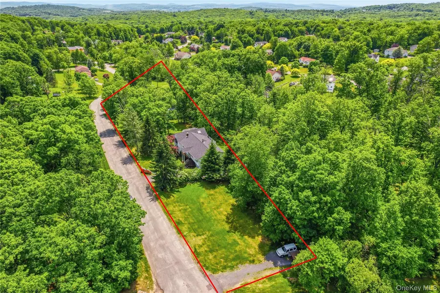 27 Van Tassel CT, Highland Mills, NY 10930