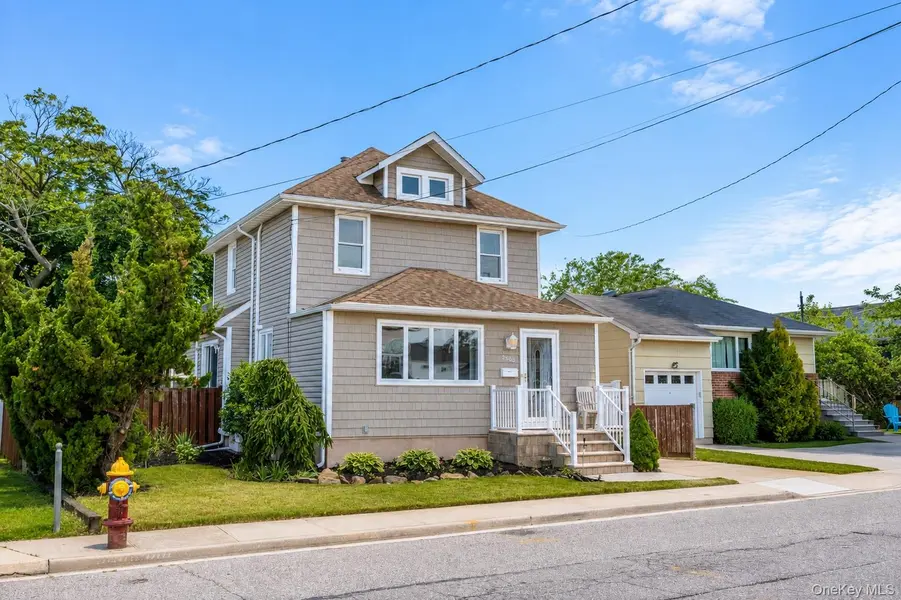 2500 Centre AVE, Bellmore, NY 11710