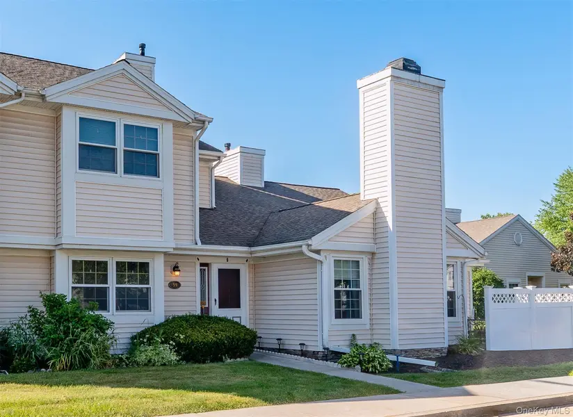 99 Penstock LN, Lake Katrine, NY 12449