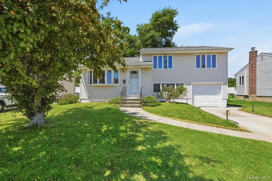 3547 Northview AVE, Wantagh, NY 11793