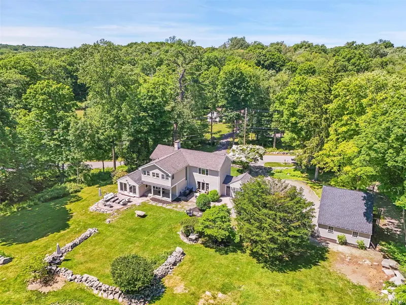 124 East ST, South Salem, NY 10590