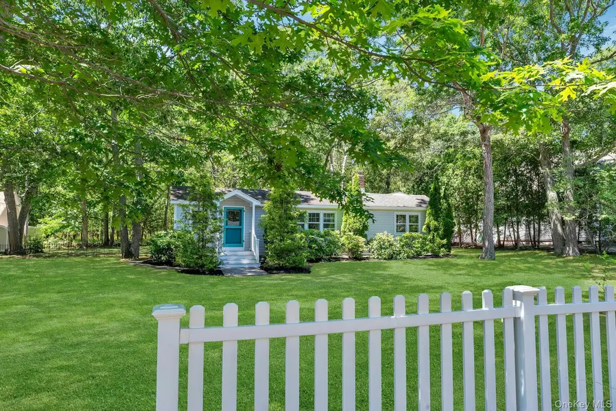 420 Sigsbee RD, Mattituck, NY 11952