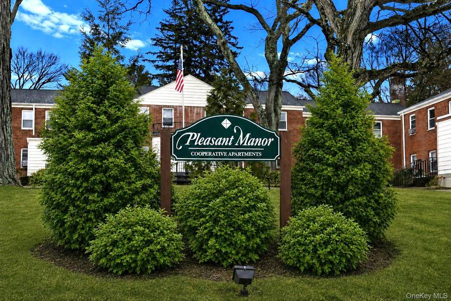 73 Broadway #2J, Pleasantville, NY 10570