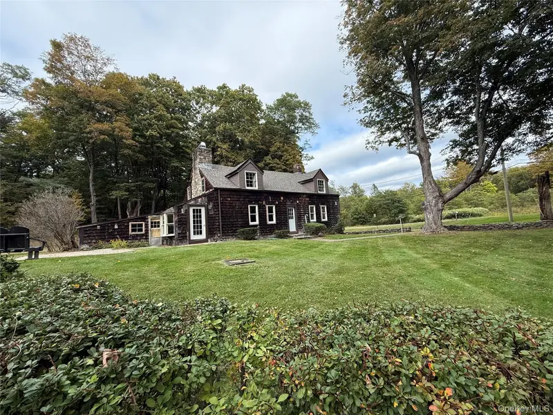 241 White Bridge RD, Howells, NY 10940