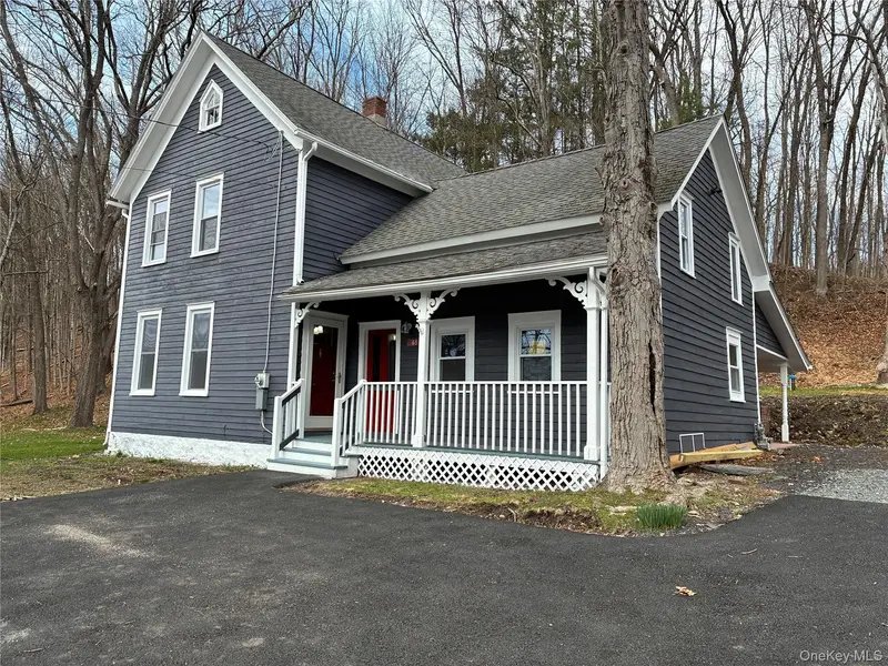 48 Main ST, Sparrowbush, NY 12780