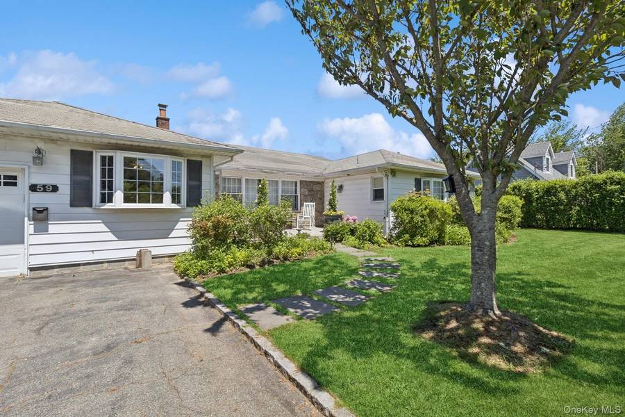 59 Wiltshire ST, Southampton, NY 11968