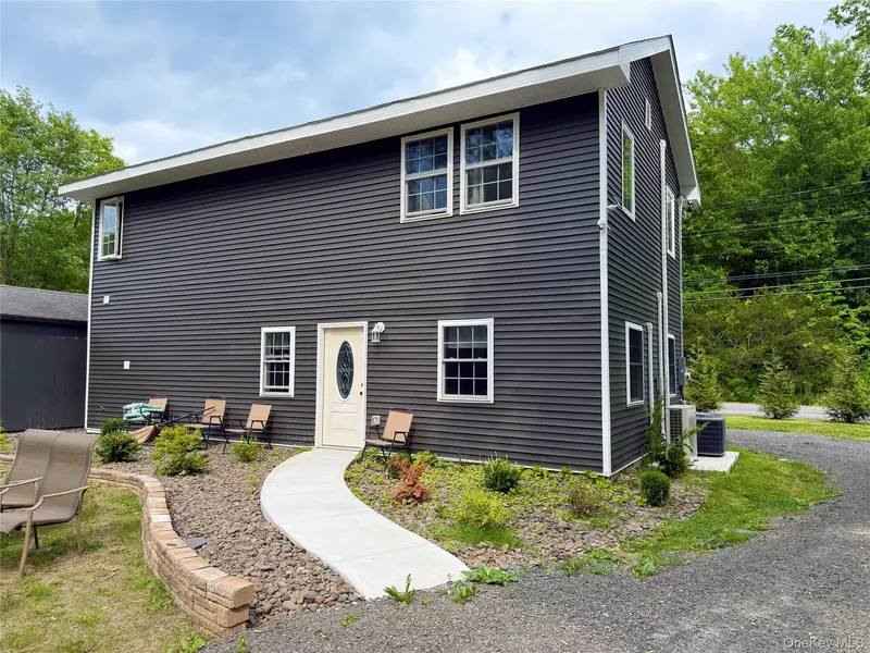 335 State Route 32, New Paltz, NY 12561