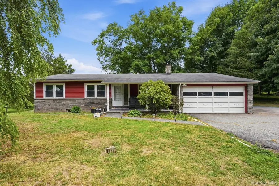 733 State Route 302, Pine Bush, NY 12566