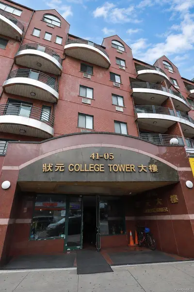 41-05 College Point BLVD #5I, Flushing, NY 11355