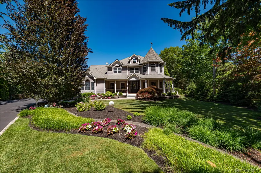 67 Sunny RD, Saint James, NY 11780