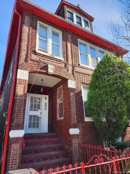 134 Sullivan PL, Brooklyn, NY 11225