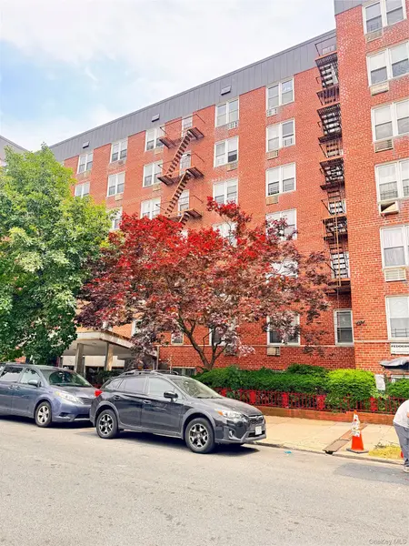 144-24 37 AVE #6B, Flushing, NY 11354
