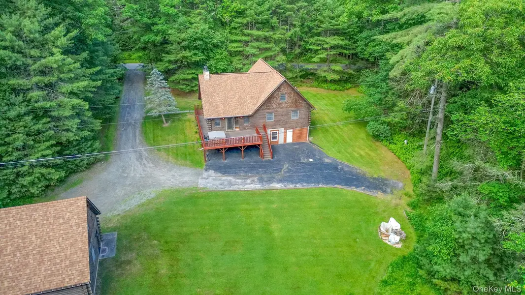 306 Pucky Huddle RD, Bethel, NY 12720