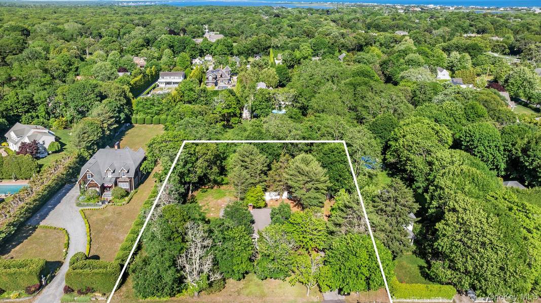 108 Jessup AVE, Quogue, NY 11959