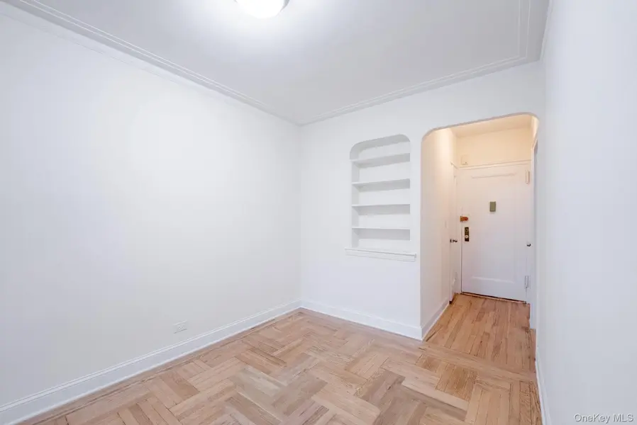 2190 Boston RD #5M, Bronx, NY 10462