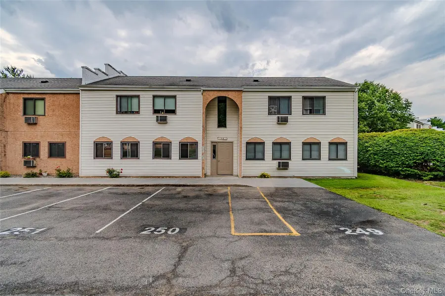 34 Scarborough LN #A, Wappingers Falls, NY 12590
