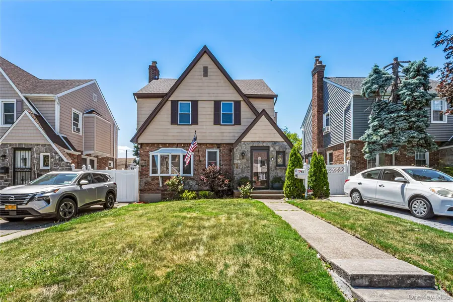 16648 24th RD, Whitestone, NY 11357