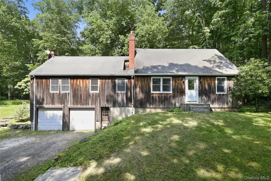 9 Stewart RD, South Salem, NY 10590