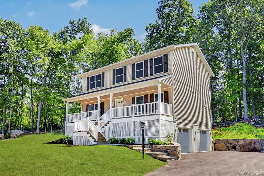 32 Spruce RD, Brewster, NY 10509