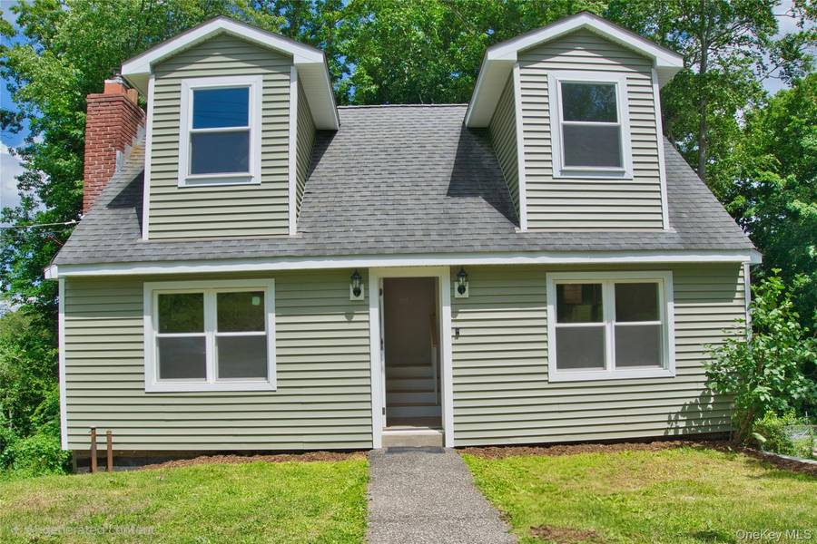 29 Overlin RD, Patterson, NY 12563