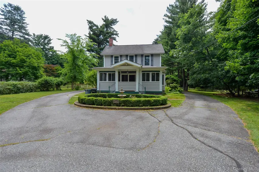 28 Montebello RD, Montebello, NY 10901