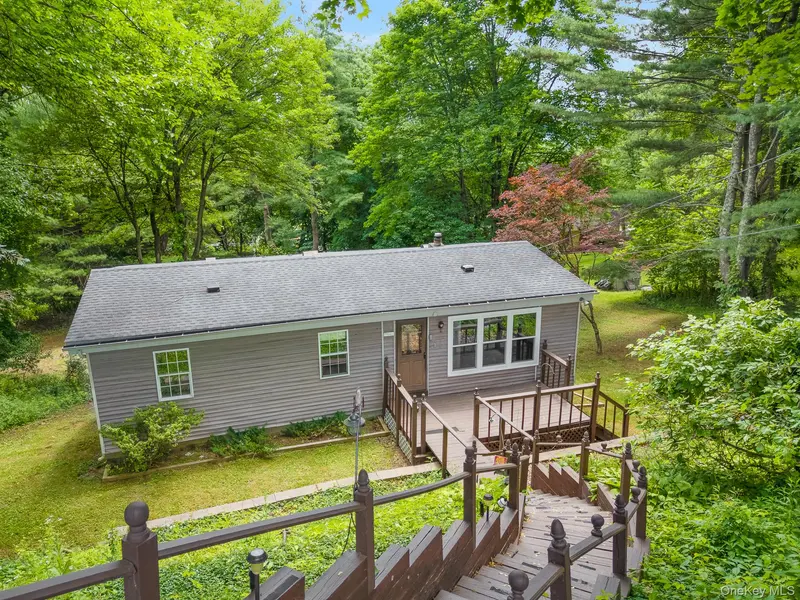 36 Prospect ST, Marlboro, NY 12542