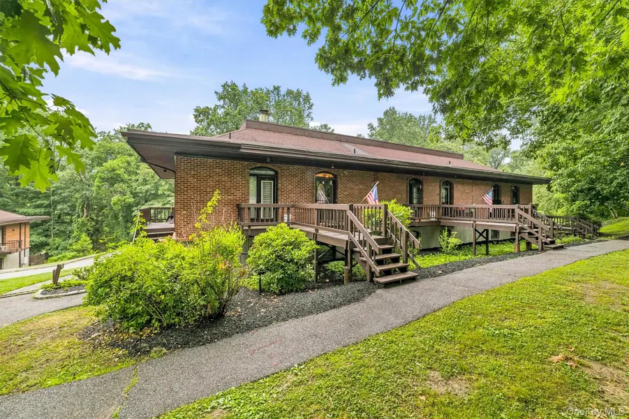 1 Beecher LN #C7, Peekskill, NY 10566