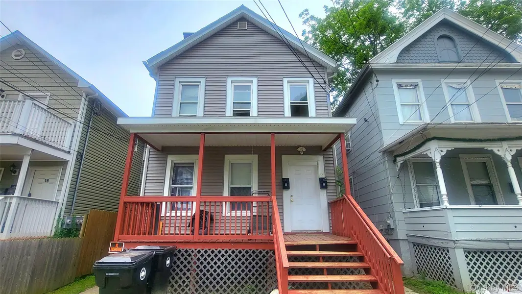 18 Grant ST, Poughkeepsie, NY 12601