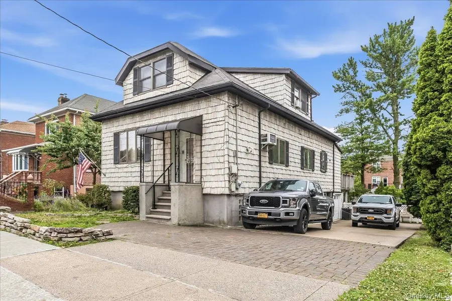 3158 Rawlins AVE, Bronx, NY 10465