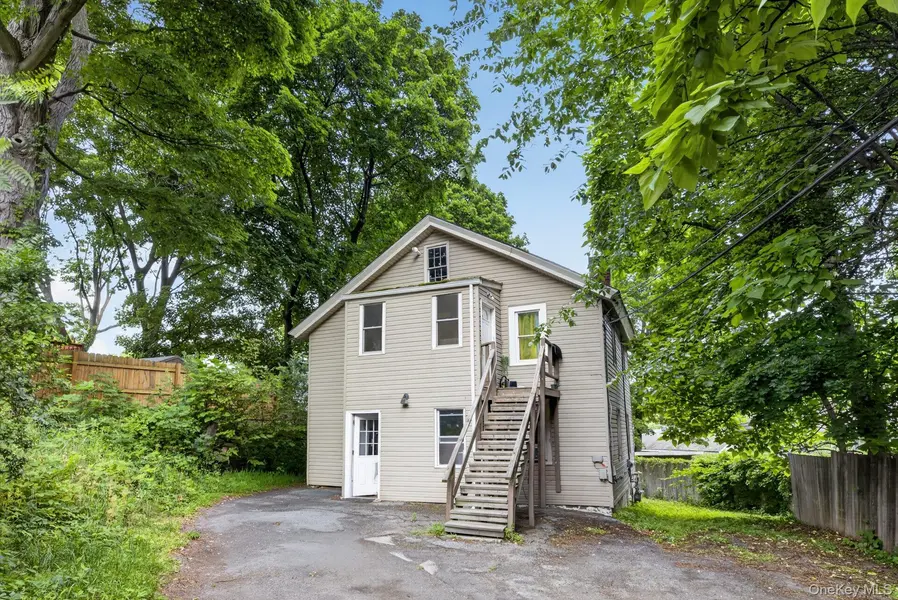 13 Saint Lukes PL, Beacon, NY 12508