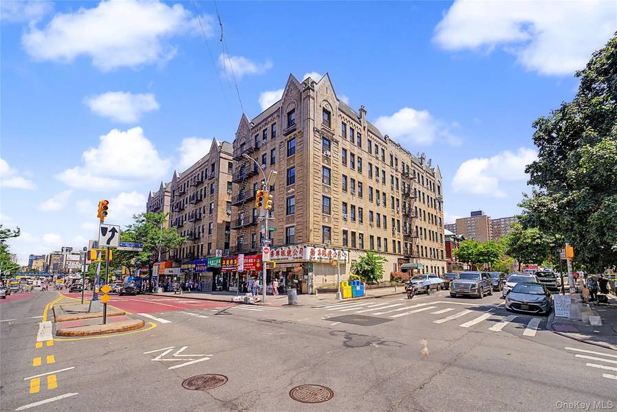 136-05 Sanford AVE #3A, Flushing, NY 11355