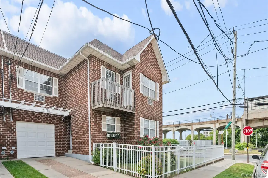 195 Beach 60th ST, Arverne, NY 11692