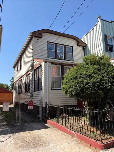 5810 32nd AVE, Woodside, NY 11377